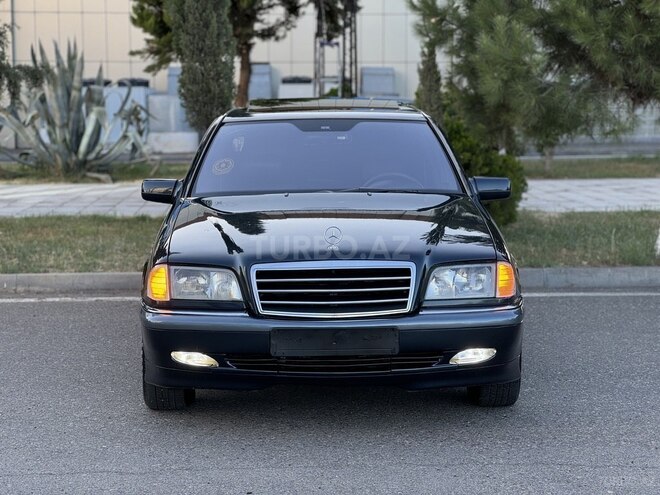 Mercedes C 230 2000, 362,000 km - 2.3 л - Saatlı