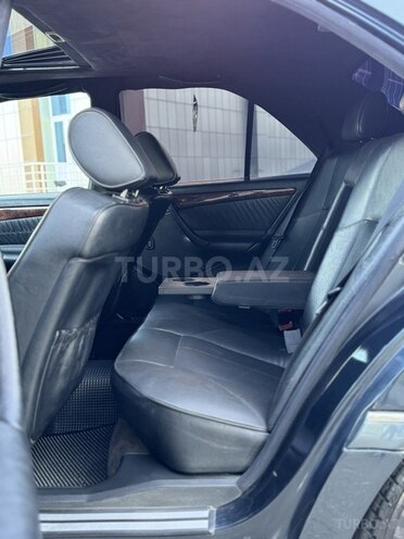 Mercedes C 230 2000, 362,000 km - 2.3 л - Saatlı