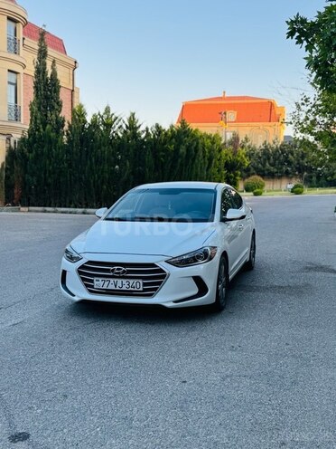 Hyundai Elantra 2018, 65,737 km - 2.0 l - Bakı