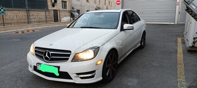 Mercedes C 250 2013, 184,000 km - 1.8 л - Bakı