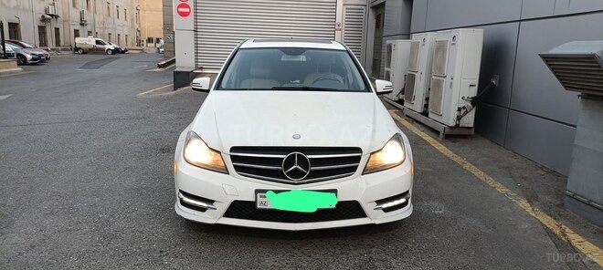 Mercedes C 250 2013, 184,000 km - 1.8 л - Bakı