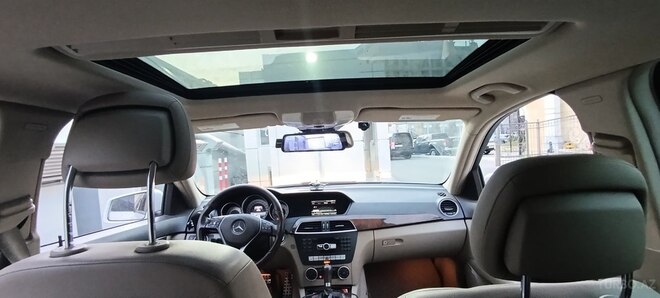 Mercedes C 250 2013, 184,000 km - 1.8 л - Bakı
