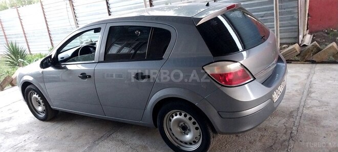 Opel Astra 2004, 19,500 km - 1.4 l - Cəlilabad