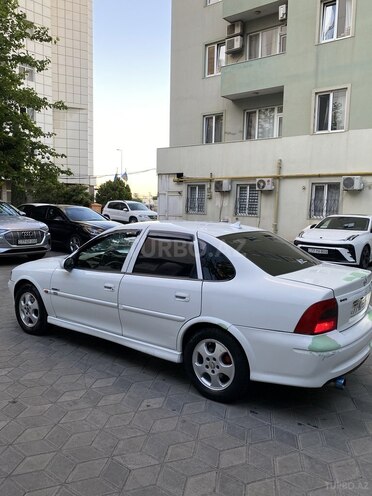 Opel Vectra 1999, 489,628 km - 1.6 l - Bakı