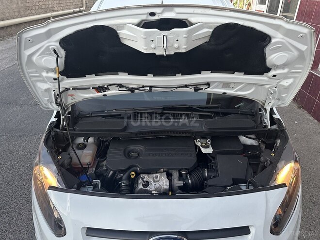 Ford Tourneo Connect 2018, 300,000 km - 1.5 l - Bakı
