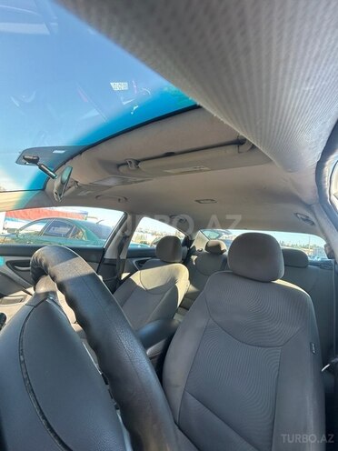 Hyundai Elantra 2015, 257,915 km - 1.8 л - Bakı