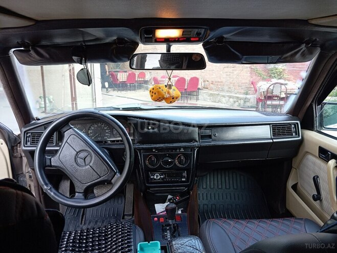 Mercedes 190 1989, 40,204 km - 2.0 l - Gəncə