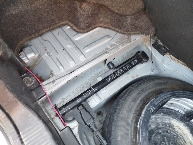 Mercedes C 180 1995, 295,365 km - 1.8 l - Bakı