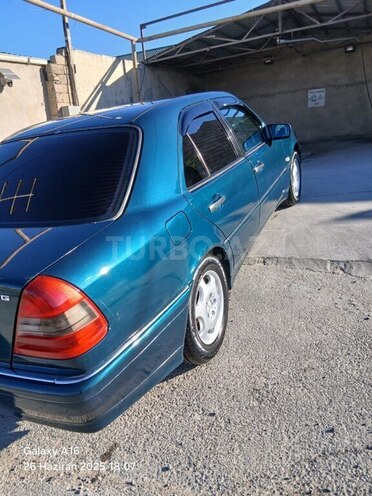 Mercedes C 230 1997, 173,000 km - 2.3 л - Bakı