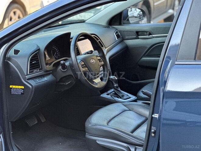 Hyundai Avante 2015, 151,000 km - 1.6 l - Bakı