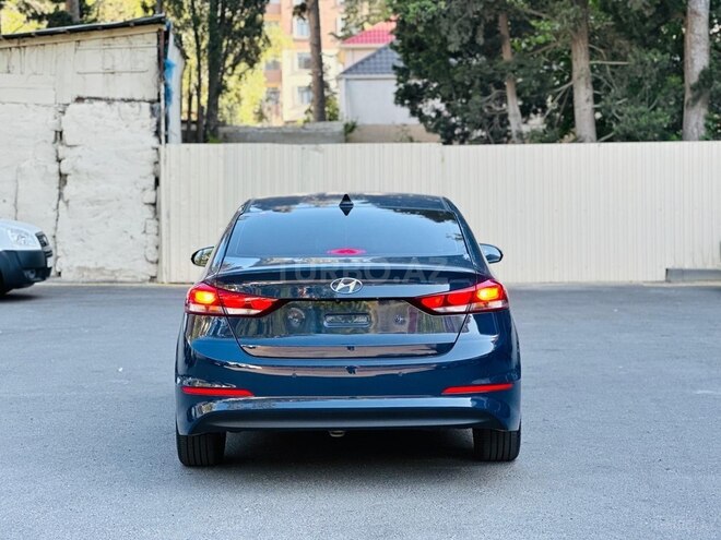 Hyundai Avante 2015, 151,000 km - 1.6 l - Bakı