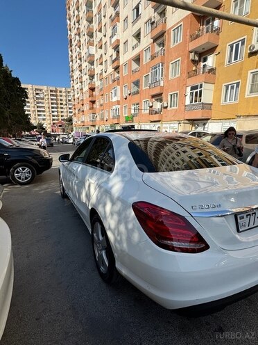 Mercedes C 200 d 2015, 82,000 km - 1.6 l - Bakı