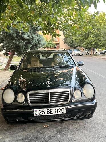 Mercedes E 230 1995, 120,000 km - 2.3 l - Mingəçevir