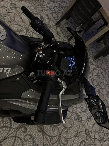 C.Moto CM250R-HY-10