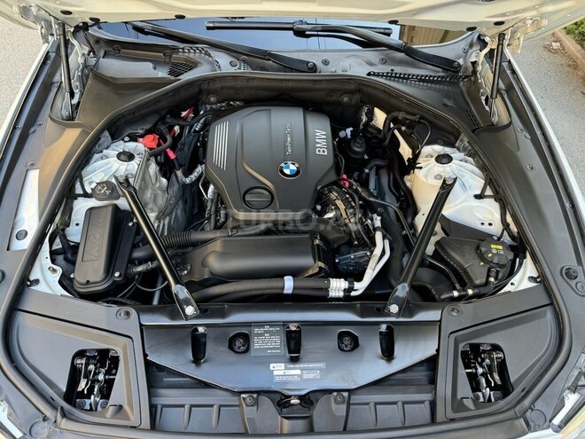 BMW 520 2015, 236,000 km - 2.0 l - Bakı