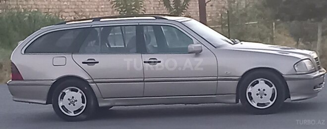 Mercedes C 220 d 1999, 453,242 km - 2.2 l - Bakı