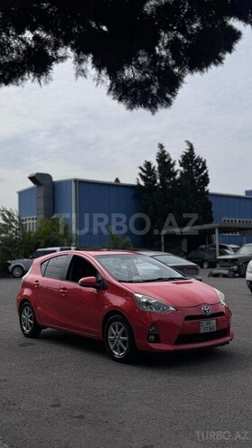 Toyota Prius C 2012, 430,500 km - 1.5 l - Bakı