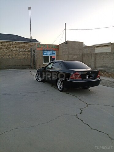 Mercedes C 180 2003, 289,000 km - 1.8 l - Bakı