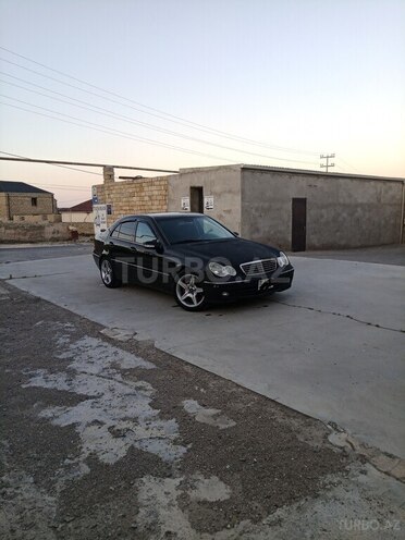 Mercedes C 180 2003, 289,000 km - 1.8 l - Bakı