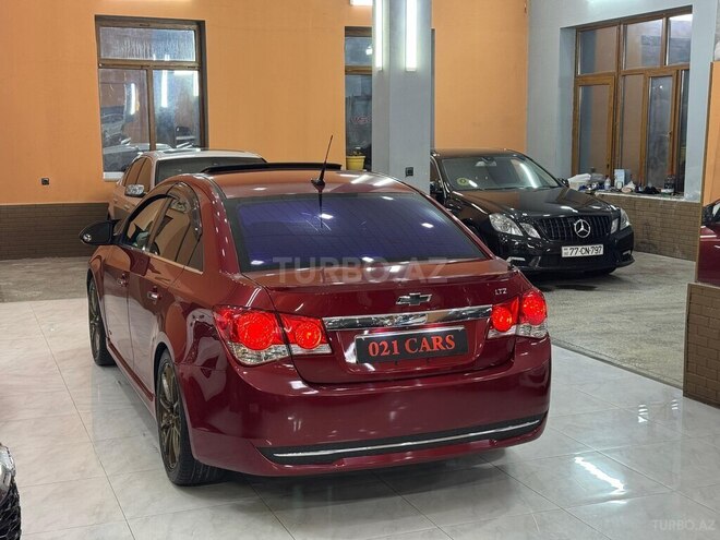 Chevrolet Cruze-10