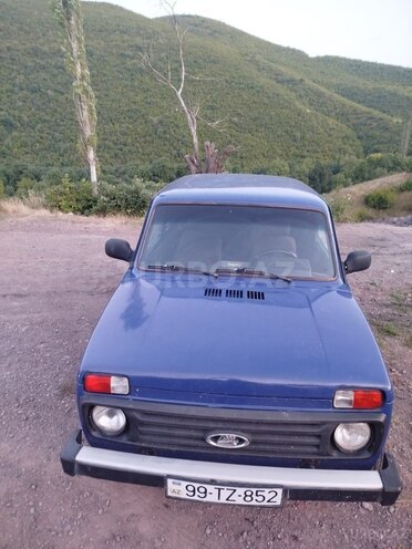 LADA (VAZ) Niva 1999, 235,000 km - 1.7 l - Tovuz