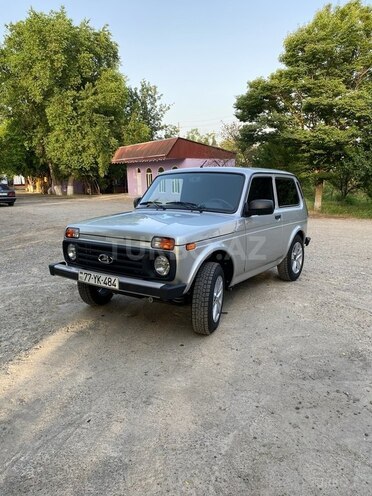 LADA (VAZ) Niva 2024, 3,512 km - 1.7 l - Füzuli