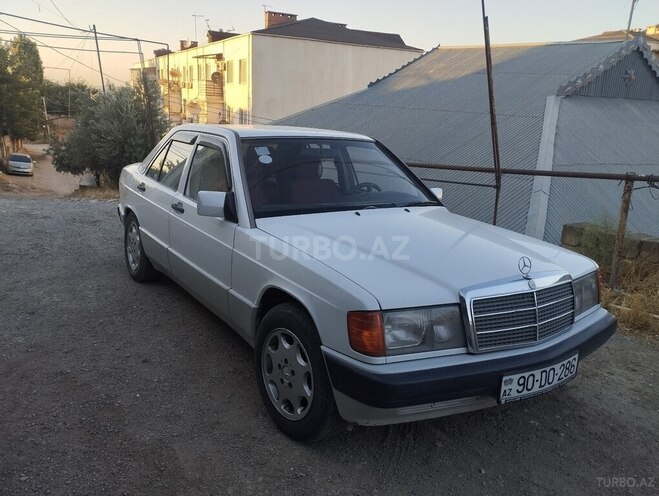 Mercedes 190 1992, 268,000 km - 2.0 л - Bakı