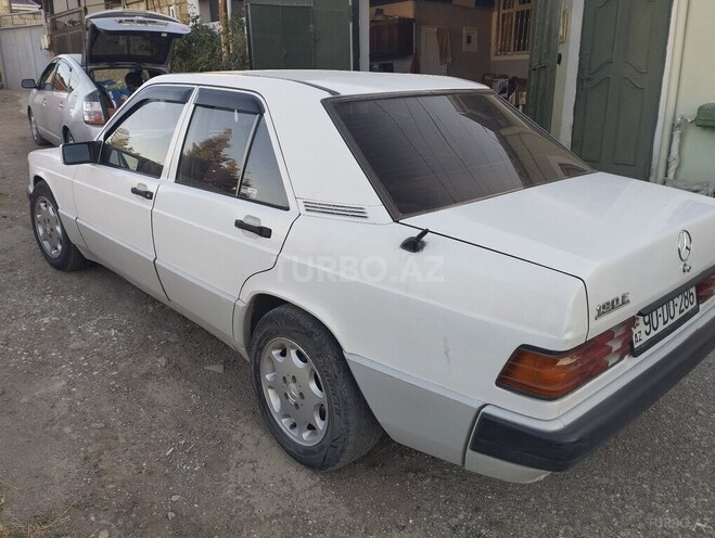 Mercedes 190 1992, 268,000 km - 2.0 л - Bakı