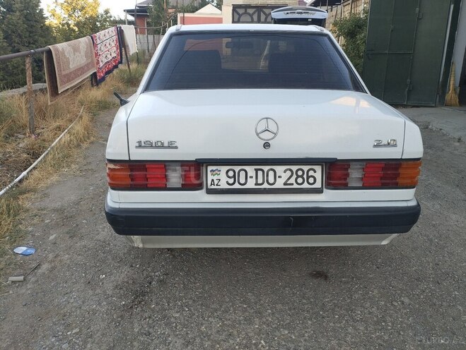 Mercedes 190 1992, 268,000 km - 2.0 л - Bakı