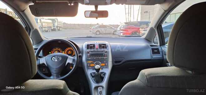 Toyota Auris 2008, 283,700 km - 1.4 л - Bakı