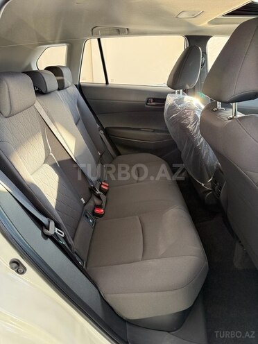 Toyota Corolla Cross-9