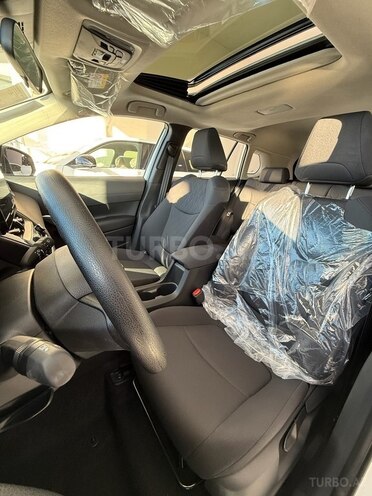 Toyota Corolla Cross-11