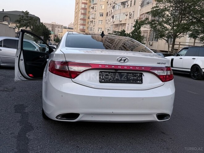 Hyundai Grandeur 2011, 218,632 km - 2.4 л - Bakı