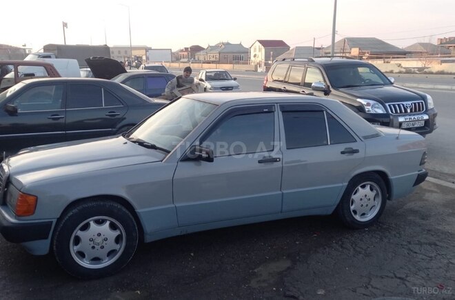 Mercedes 190 1990, 175,024 km - 2.0 l - Bakı