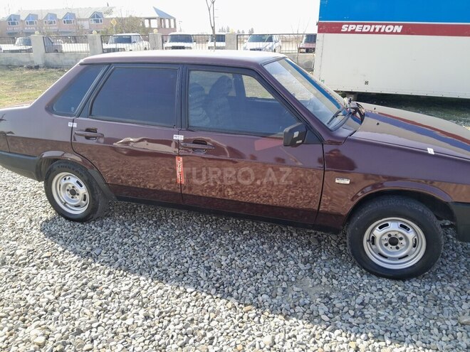 LADA (VAZ) 21099 1993, 235,000 km - 1.5 l - Ucar