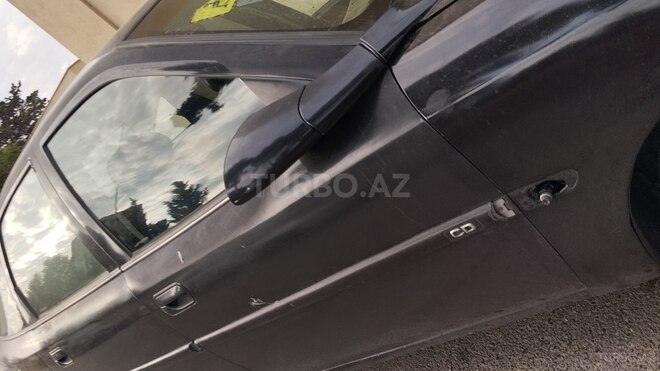Opel Vectra 1996, 350,000 km - 2.0 l - Bakı