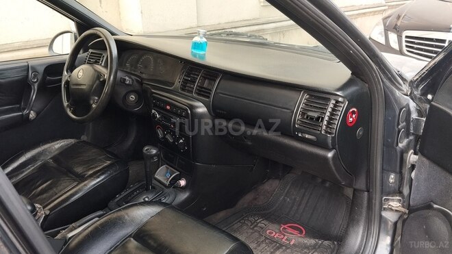 Opel Vectra 1996, 350,000 km - 2.0 l - Bakı