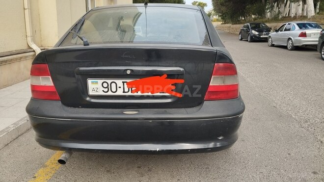 Opel Vectra 1996, 350,000 km - 2.0 l - Bakı