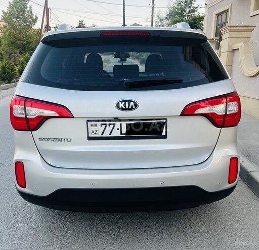 Kia Sorento-2