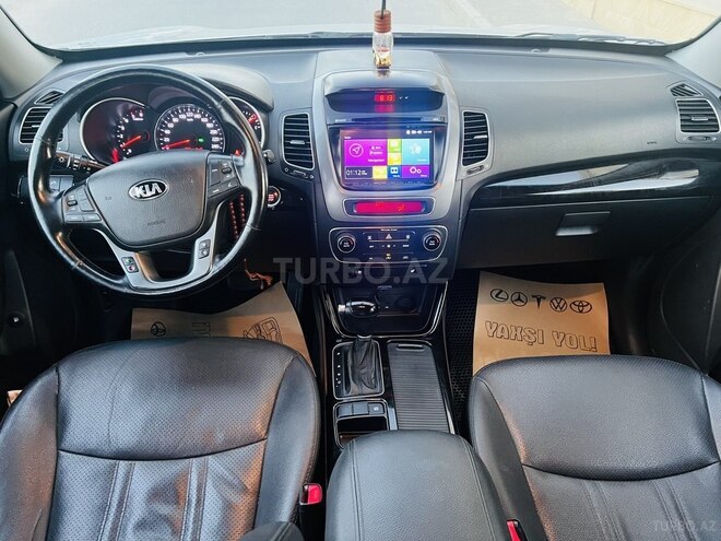 Kia Sorento-3