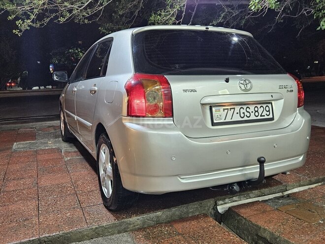 Toyota Corolla 2005, 299,000 km - 1.4 l - Bakı