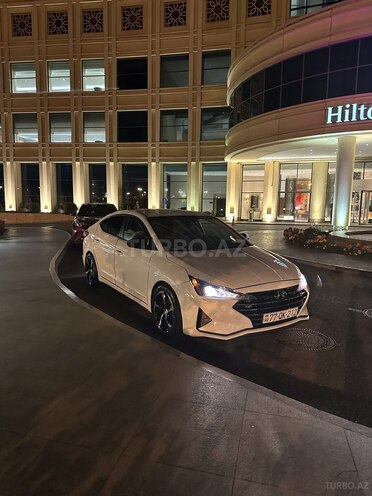 Hyundai Elantra 2019, 95,863 km - 2.0 л - Bakı