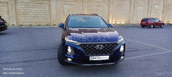Hyundai Santa Fe-1