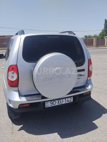 Chevrolet Niva 2010, 2,600,000 km - 1.7 л - Şəmkir