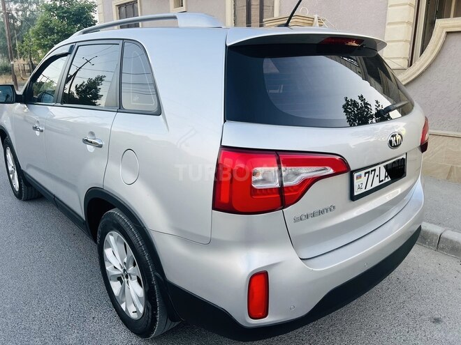 Kia Sorento-10