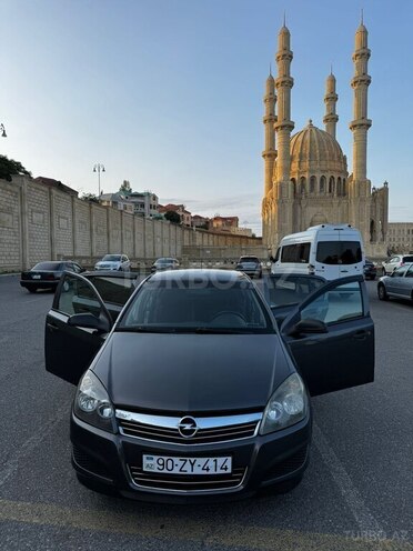 Opel Astra 2009, 245,000 km - 1.4 l - Bakı