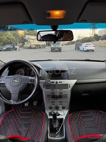 Opel Astra 2009, 245,000 km - 1.4 l - Bakı