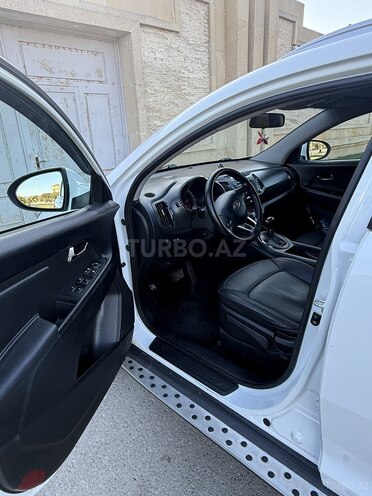 Kia Sportage 2010, 175,000 km - 2.0 л - Bakı