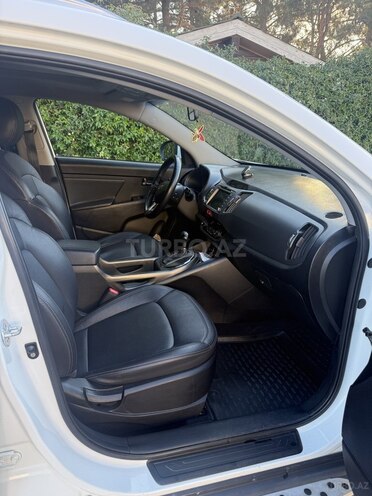 Kia Sportage 2010, 175,000 km - 2.0 л - Bakı
