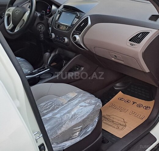 Hyundai ix35 2012, 98,000 km - 2.0 l - Gəncə